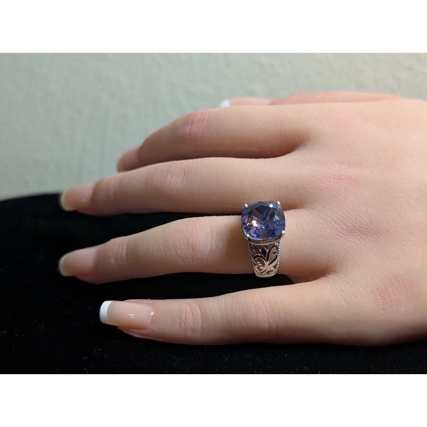 STS Karis Silver Tone Filigree Tanzanite CZ Statement Fashion Ring Sz 6.75