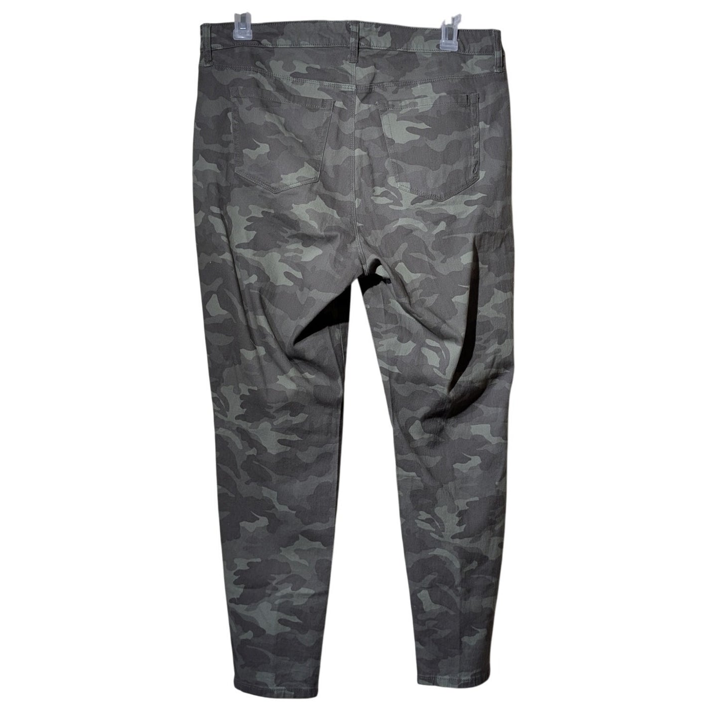 Style & Co Curvy Skinny Leg Camo Jean Womens Plus Size 16W