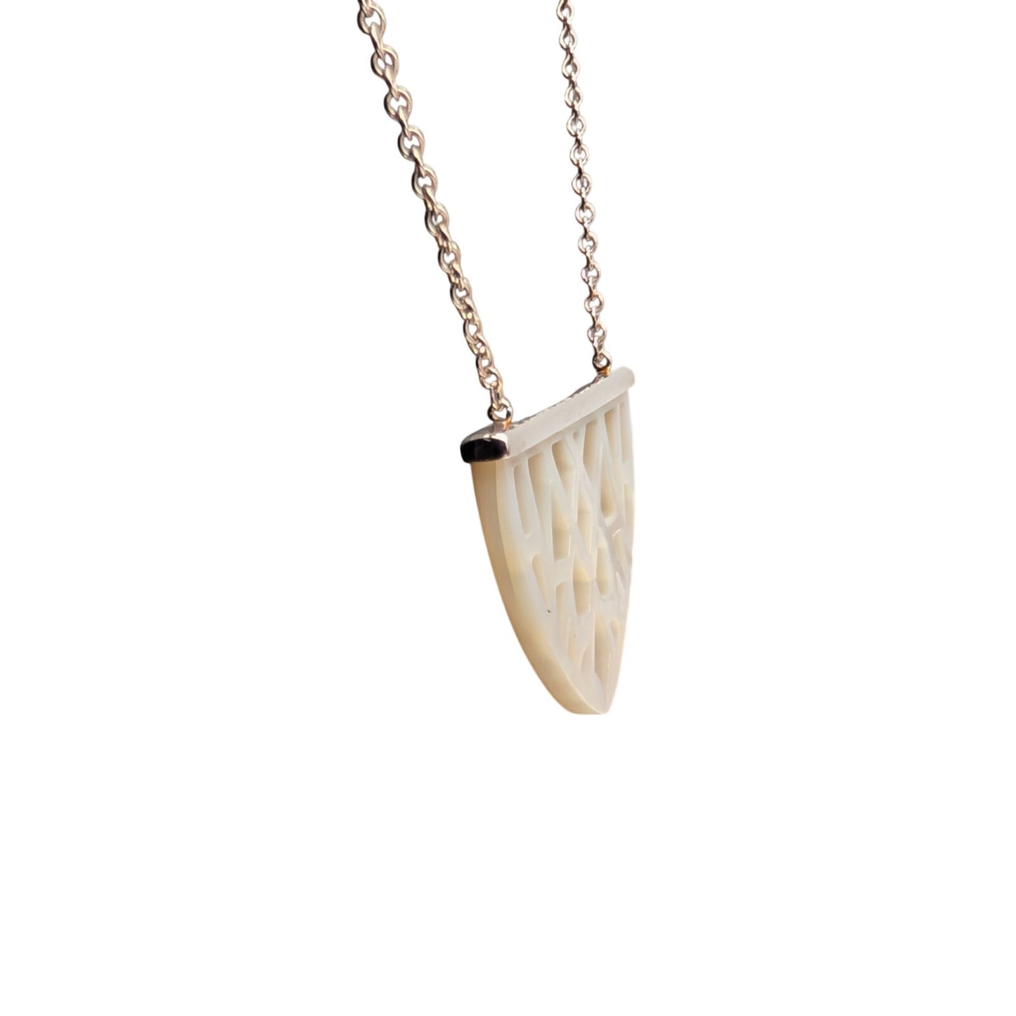 SILPADA Gleamcatcher 925 Sterling Silver Hand Carved Mother of Pearl Necklace