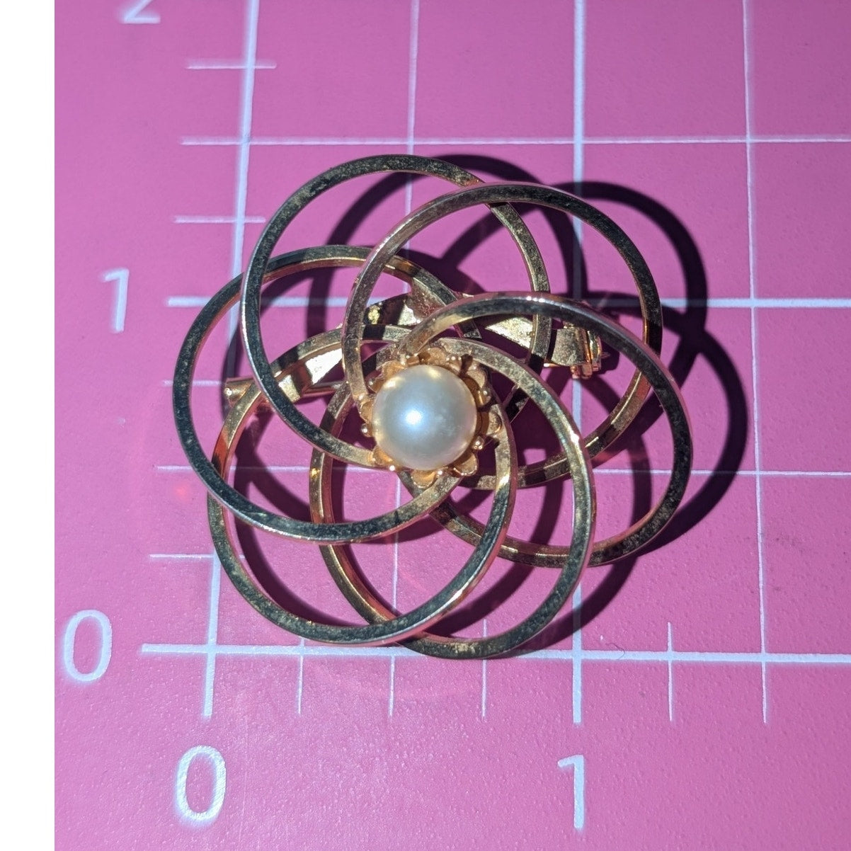 Lot of Two Vintage Intertwining Loopy Gold Tone Brooches