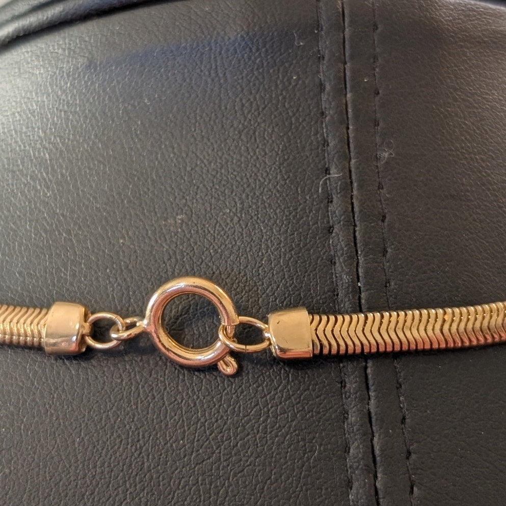Gold Tone Flat 18" 4mm Herringbone Slinky Chain Necklace