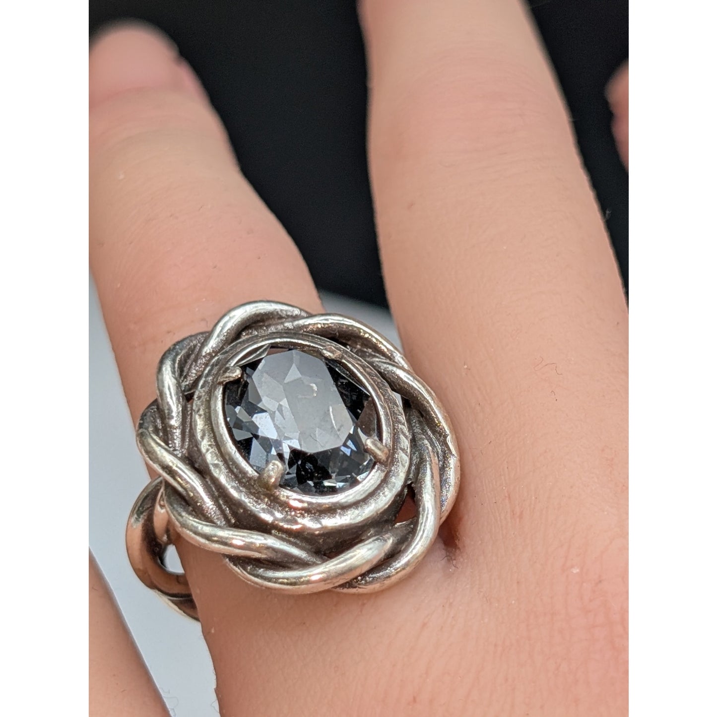 925 Sterling Silver Twisted Band Purple Blue Gray Glass Center Stone Ring Size 5