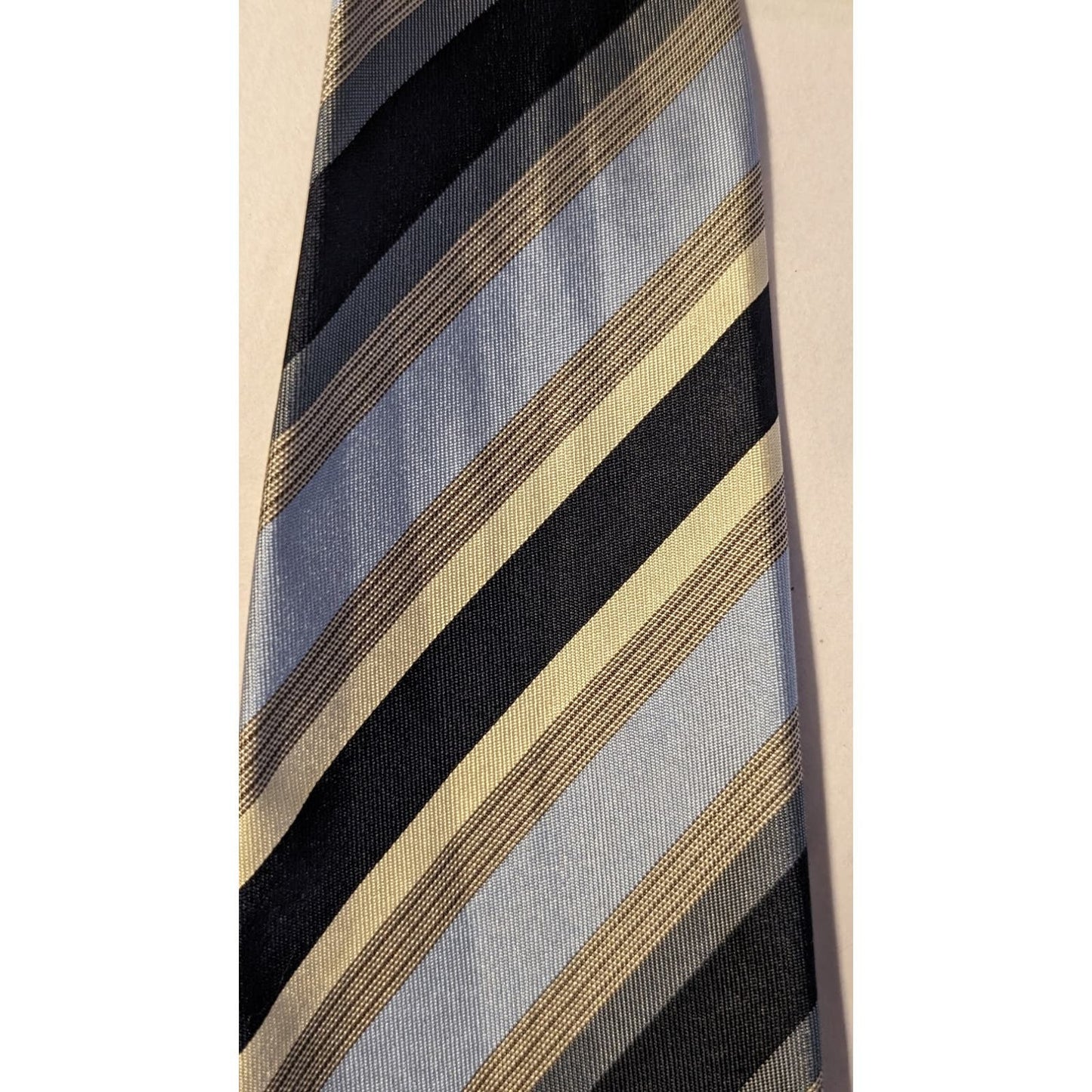 Hermes Paris Vintage 100% Silk Blue Stripe Neck Tie Authentic