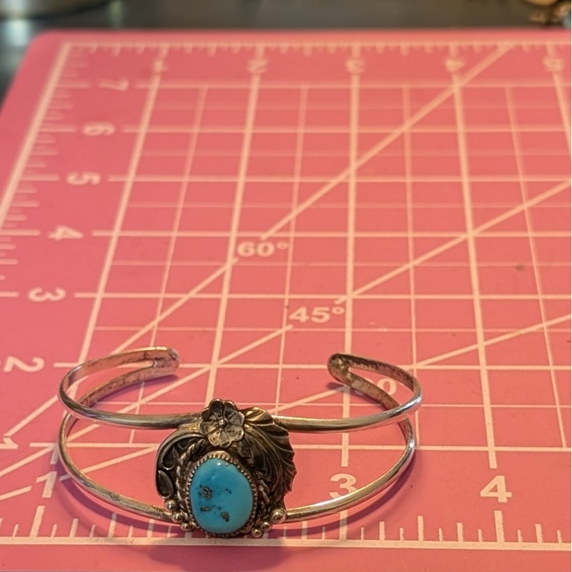 Vintage Signed SM Native Turquoise Rose Leaf Split Band Sterling Cuff Bracelet