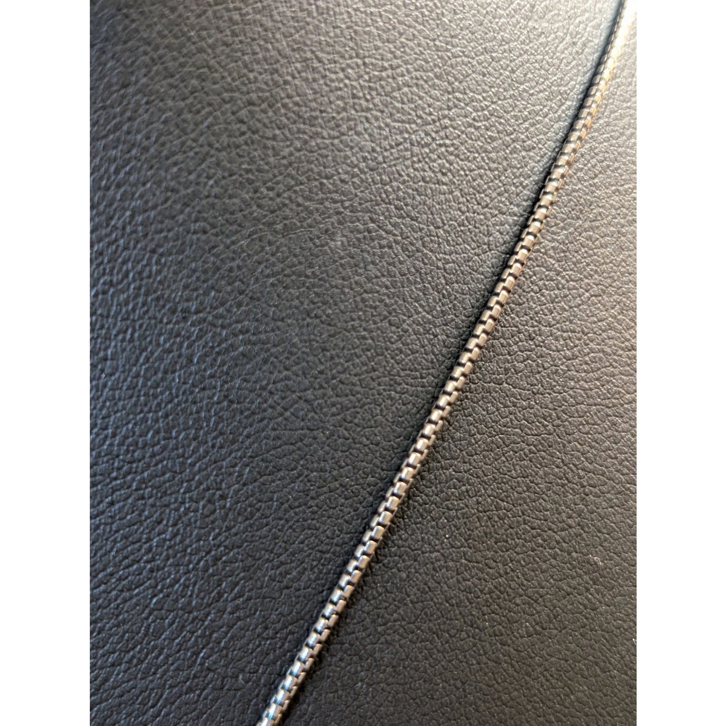 1/20 CT TW Enhanced Black & White Diamond MOM Paw Print Heart 925 10K Necklace