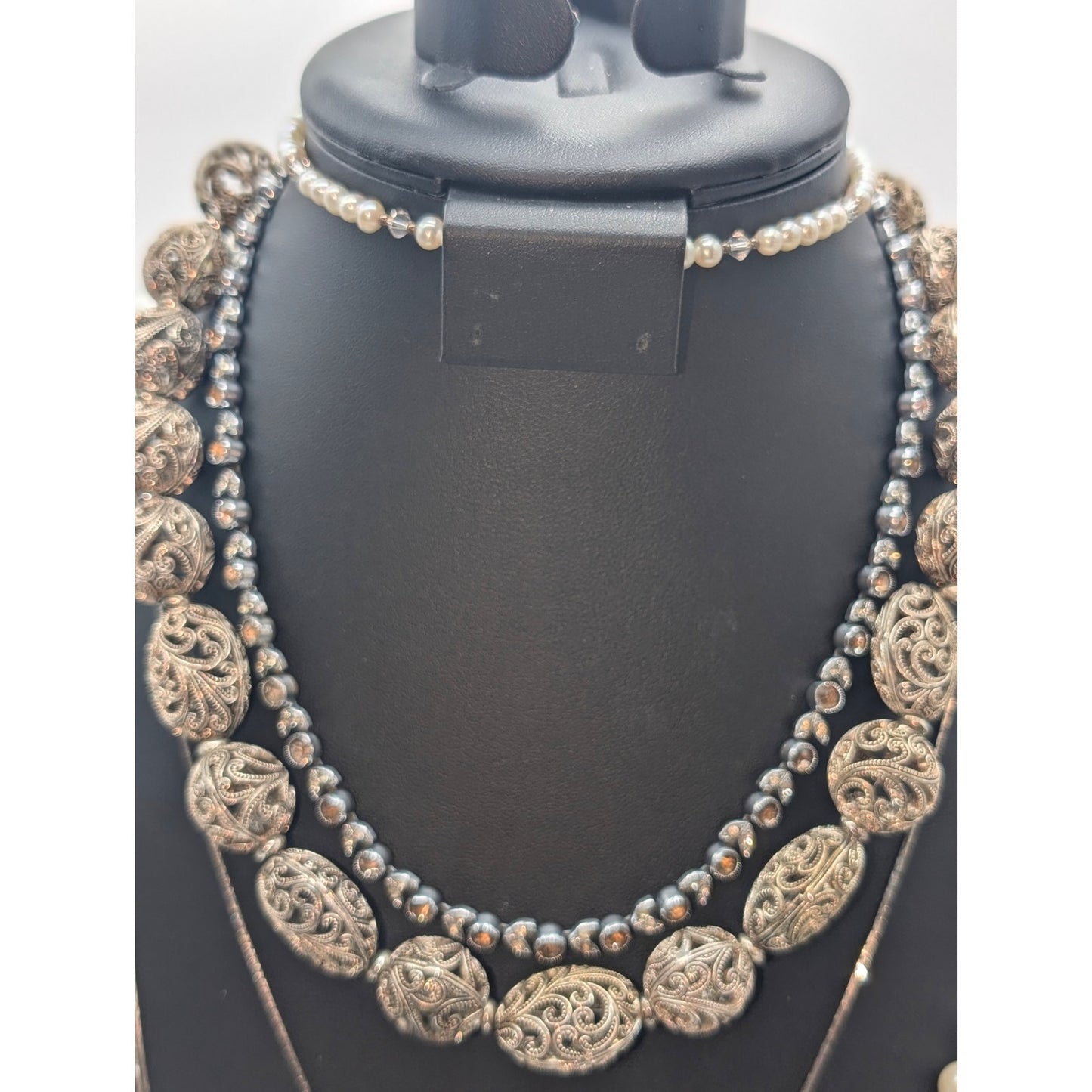 Lot of 9 Pcs of Faux Pearl Rhinestone Chain & Filigree Silver Tone Metal Jewelry