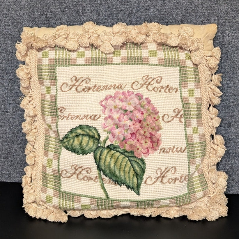 Vtg Needlepoint Botanical Hydrangea Velvet Back Tassel Fringe Zip Decor Pillow