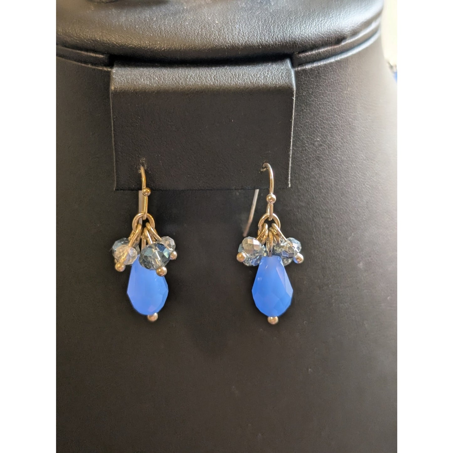 Avon Blue Sodalite? Gemstone Layered Glass Bead Boho Necklace & Earring Set
