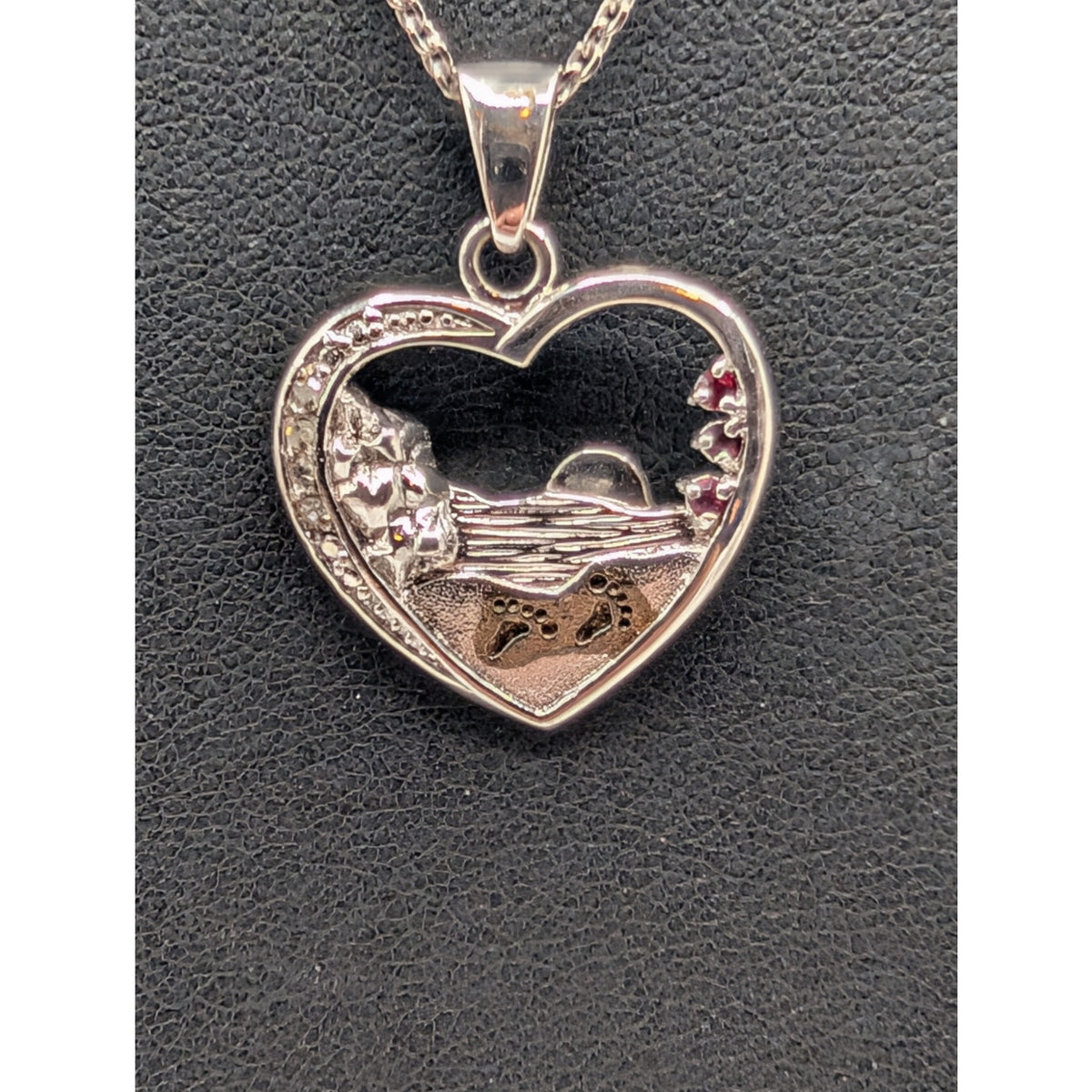 Vintage Hallmark Footprints Gemstone 925 Sterling Heart Pendant Chain Necklace
