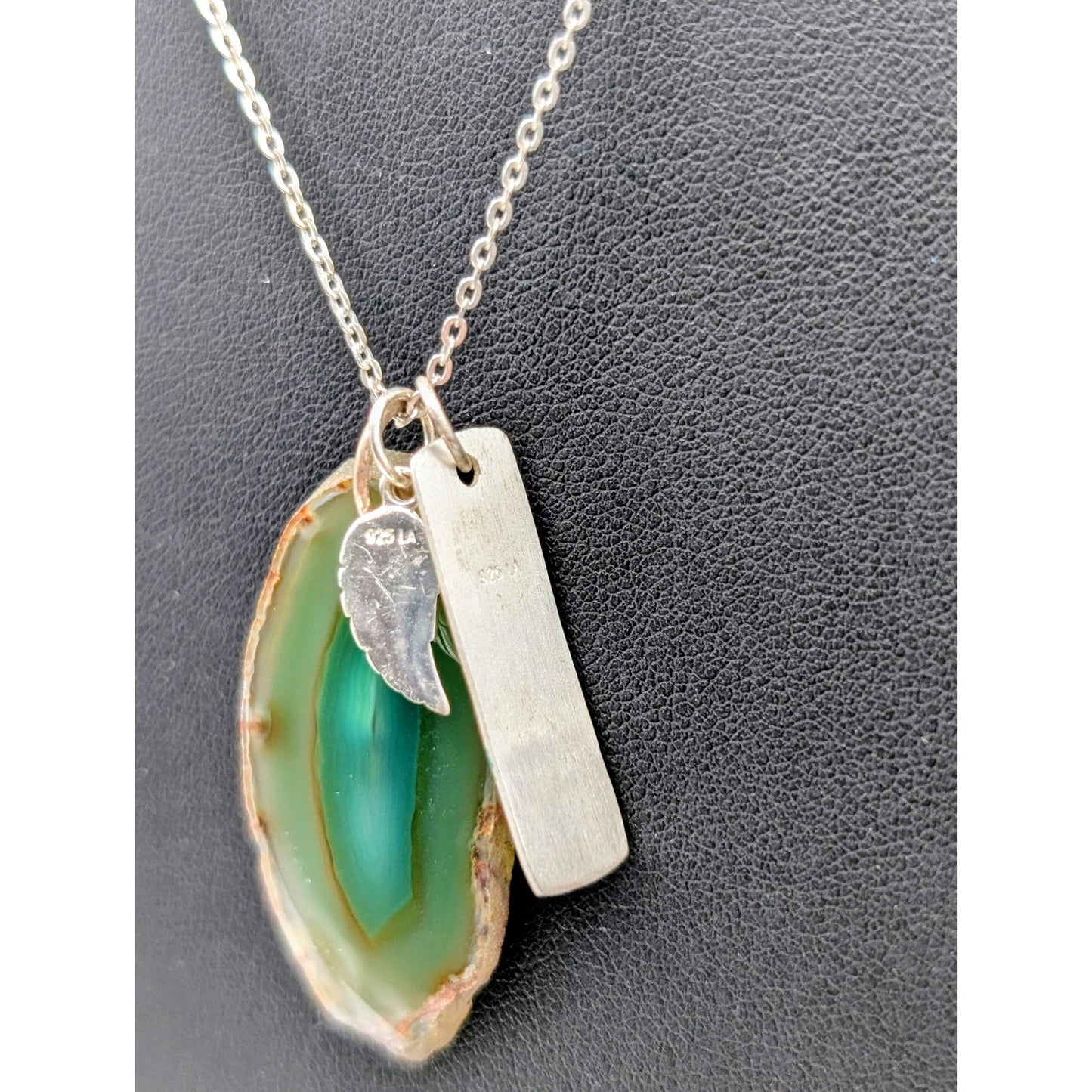 Vtg 925 Sterling Green Agate Slice 'Believe' Angel Wing Charm Pendant Necklace