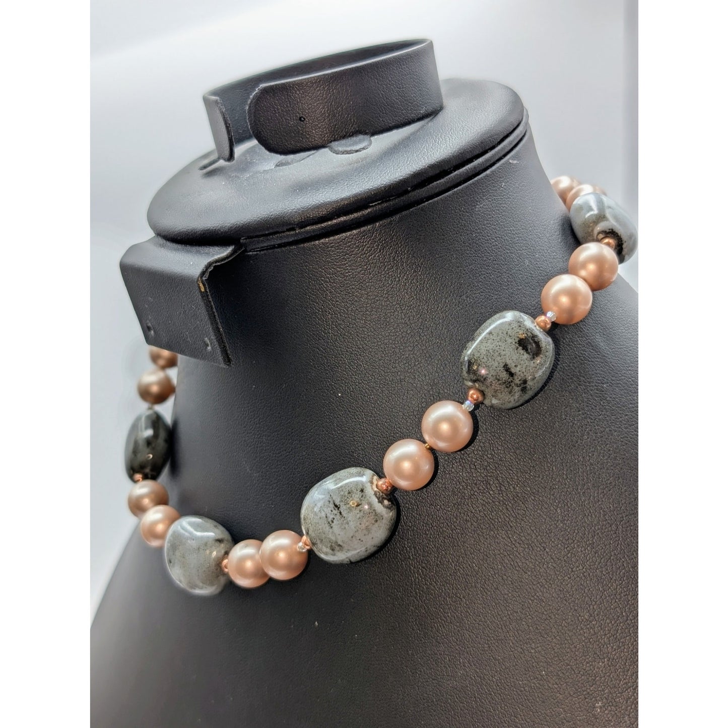 Light Mauve Gray Ceramic Bead Gold Tone Hook Clasp 16" Necklace