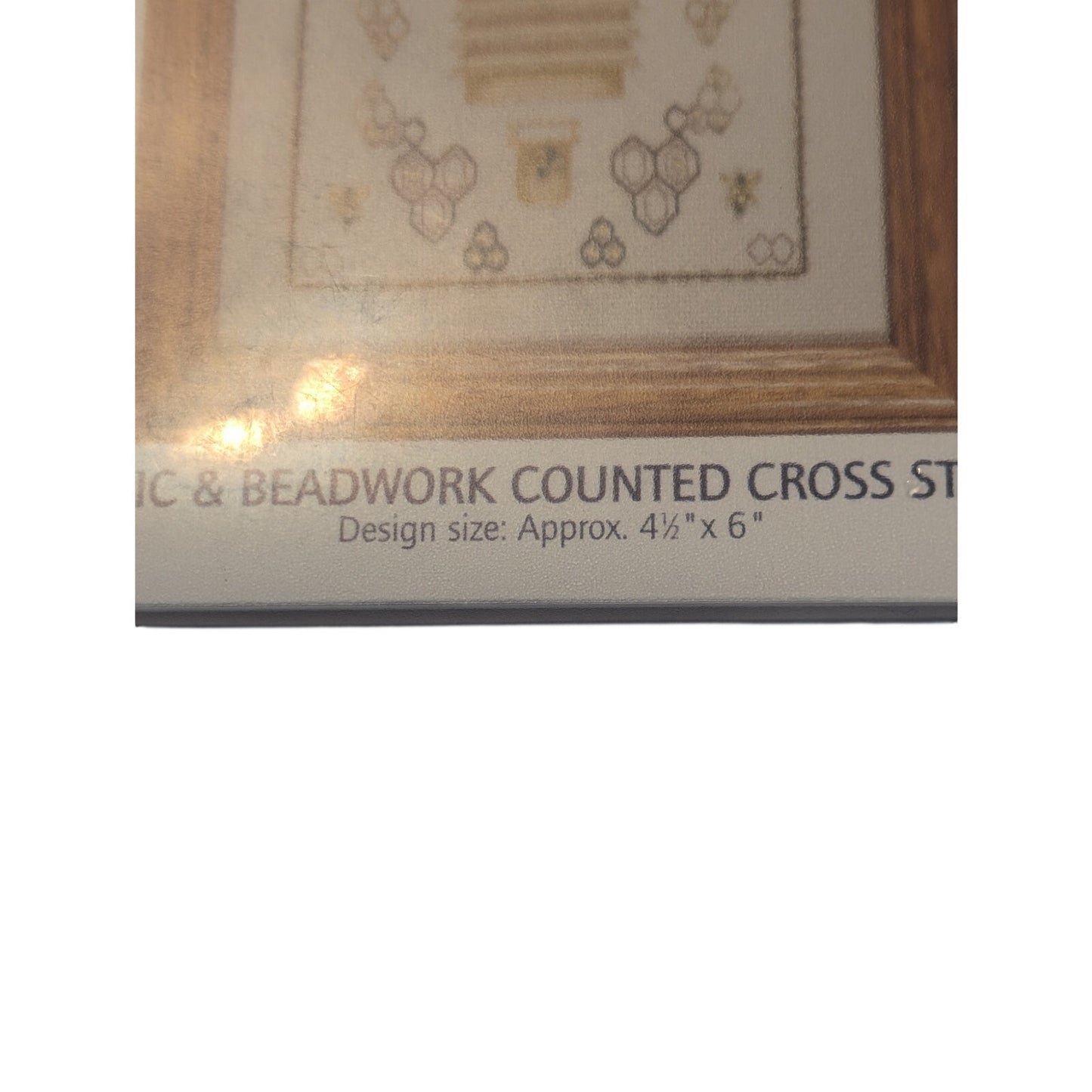 DMC Beehive NWT Metallic & Beadwork Counted Cross Stitch Kit
