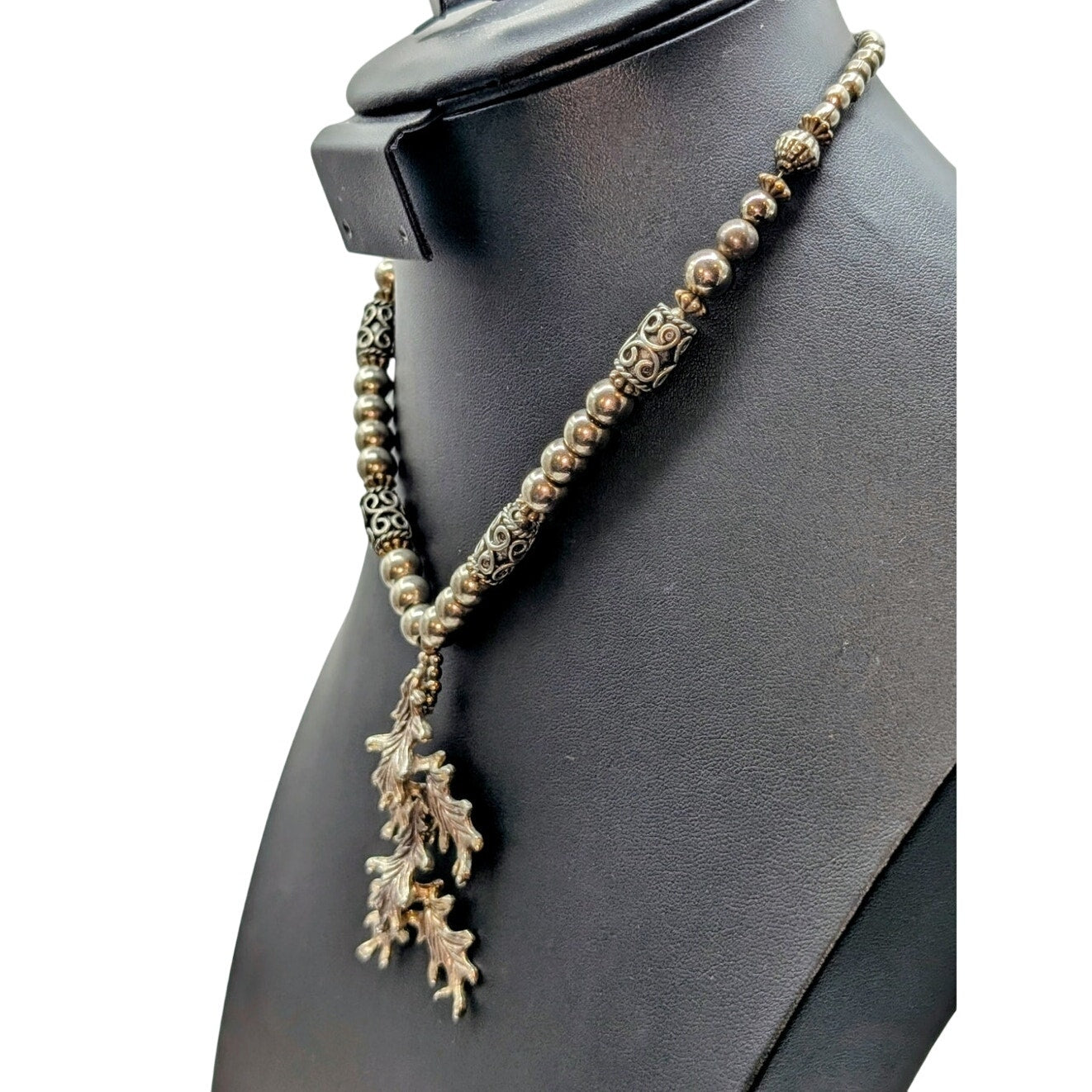 Vintage Silver Tone Bali Bead Layered Leaf Pendant Necklace W/ Hook Clasp