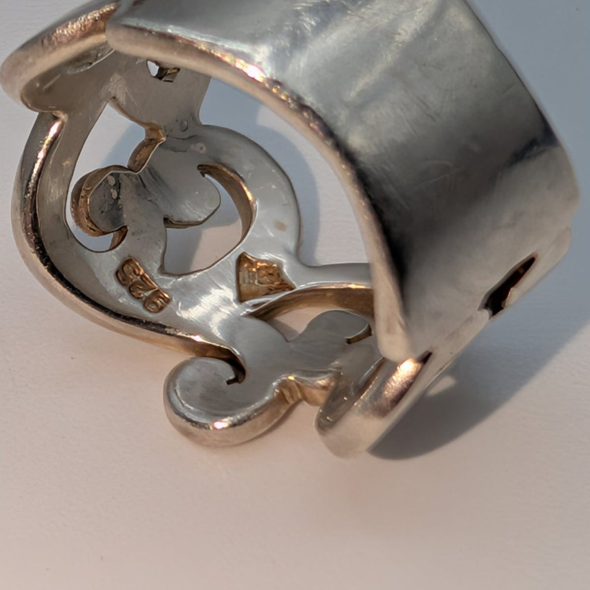 Retired SILPADA 925 Sterling Silver Wide Band Scroll Ring Size 7.5