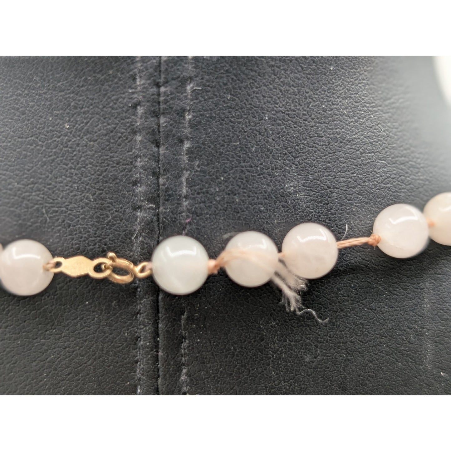 NEEDS RESTRUNG--14K Gold Hong Kong Pink Jadeite Heart Quartz Bead Necklace