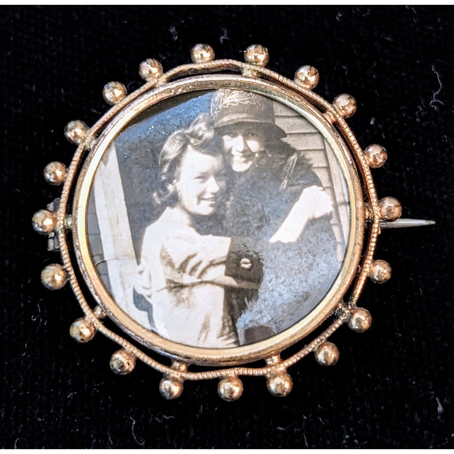 Antique 1920s Photo Frame Brooch W/ Original Picture Signed SD