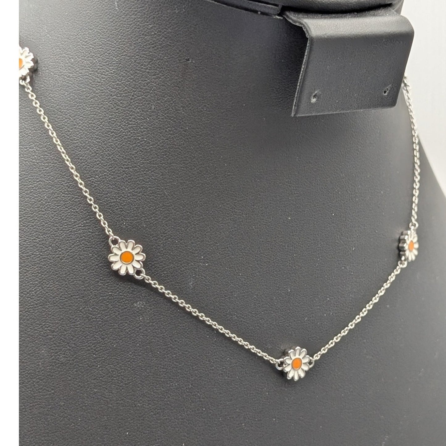 Pura Vida Daisy Silver Tone 14.5"-16.5" Necklace