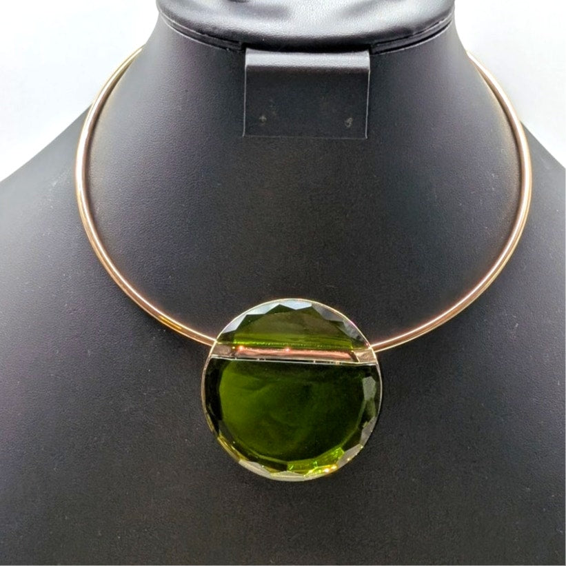 Signed Robert Lee Morris Soho Green Glass Pendant Gold Tone Torque 16" Necklace