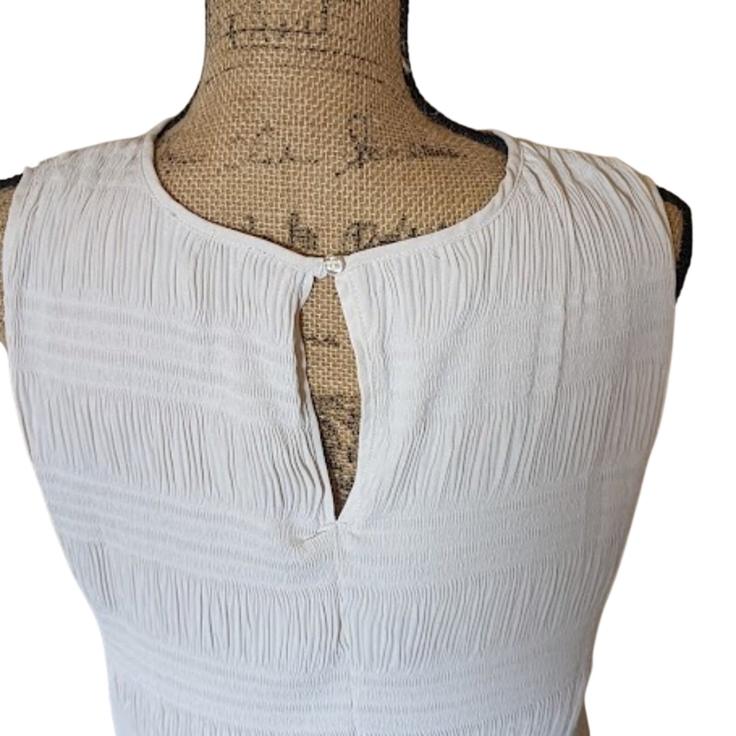 T Tahari Women's Small Petite Pleated Ruffled Cream Lined Shell