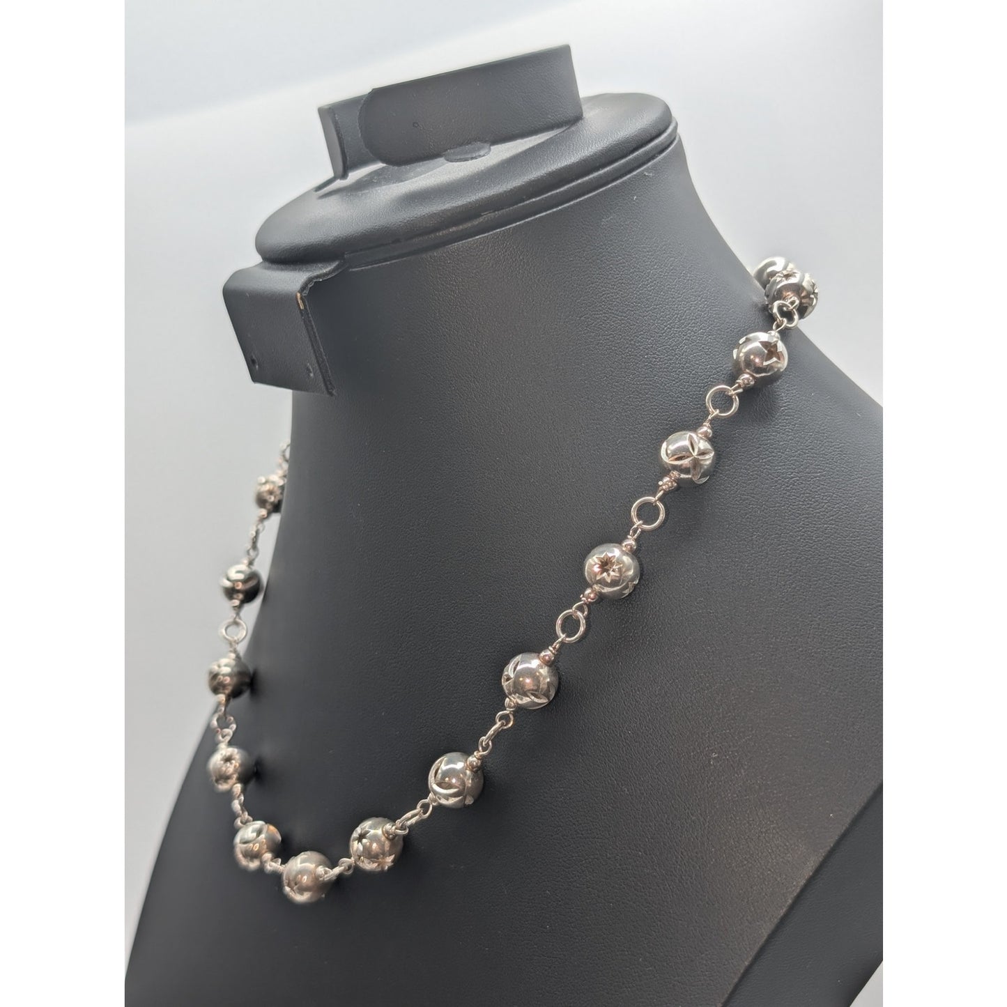 Authentic Dobbs Italy 925 Sterling Silver Cut Out Star Ball Bead Chain Necklace