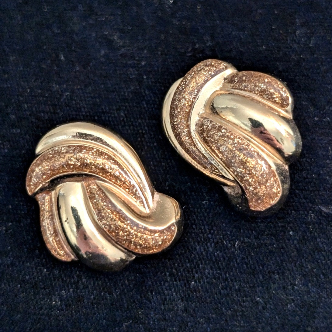 Vtg Polished Gold Tone Glitter Chunky Couture Designer Quality Pierced Earrings