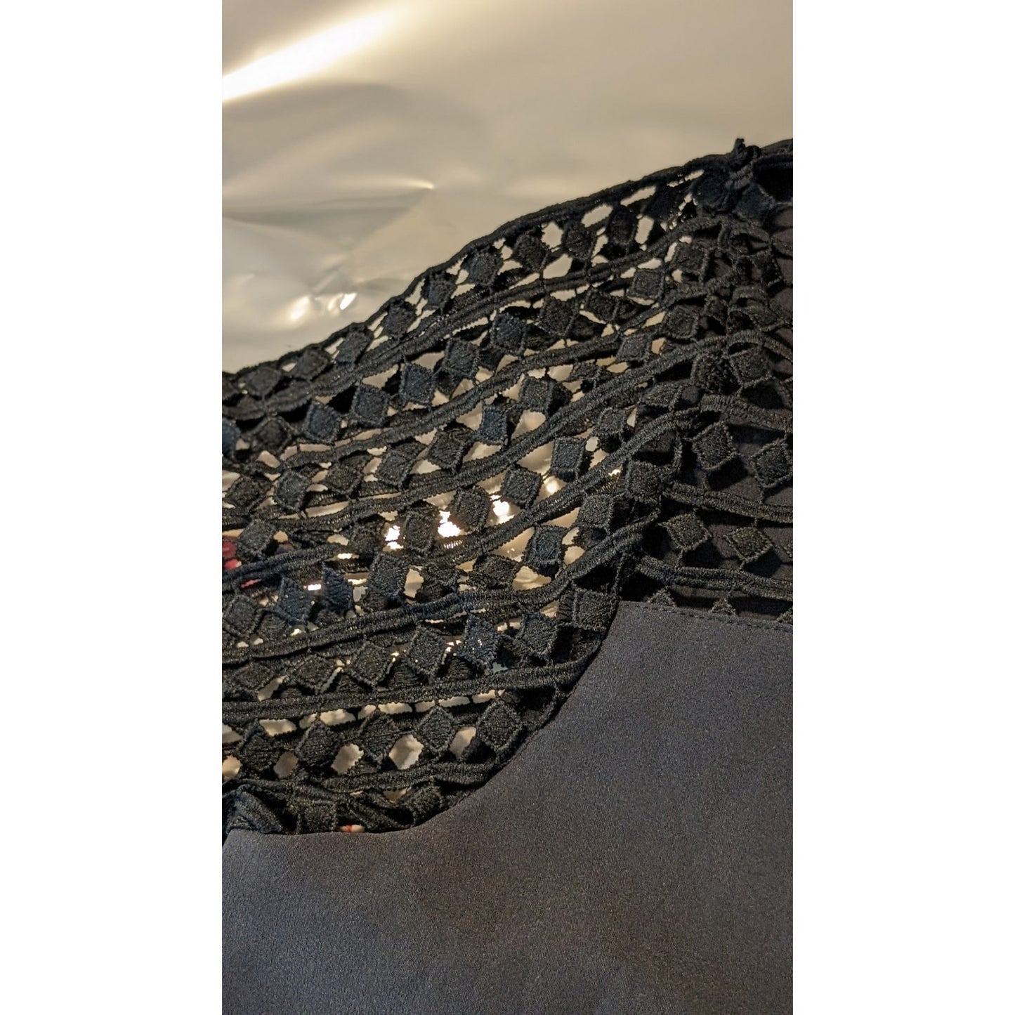 Curve Revolution Black Lace Sleeve/Front Back Zip Roll Sleeve Top Womens Sz 2X