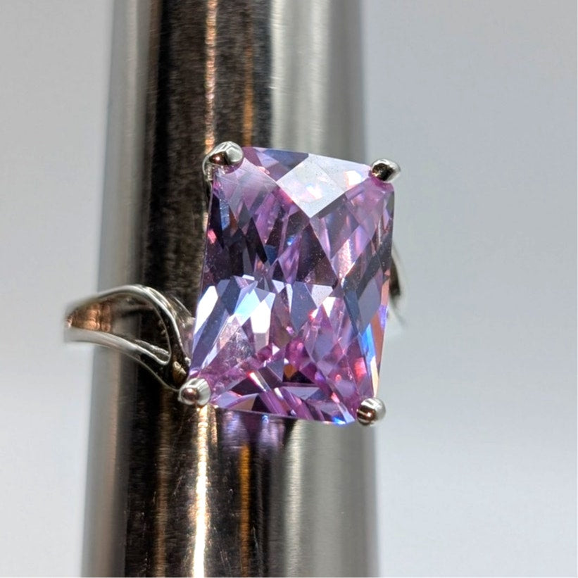 925 Sterling Silver Lavender Checkerboard Cut Rectangular Glass Stone Ring Sz 6