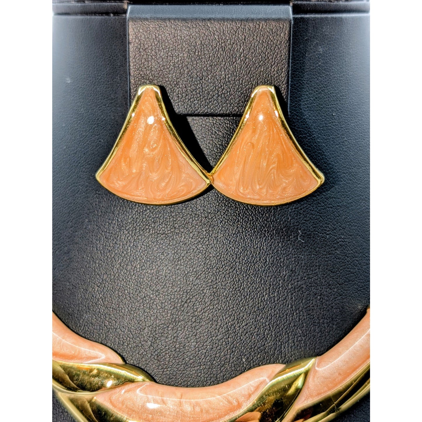 VTG Napier Bold Herringbone Peach Enamel Twist Collar Necklace & Earring Set