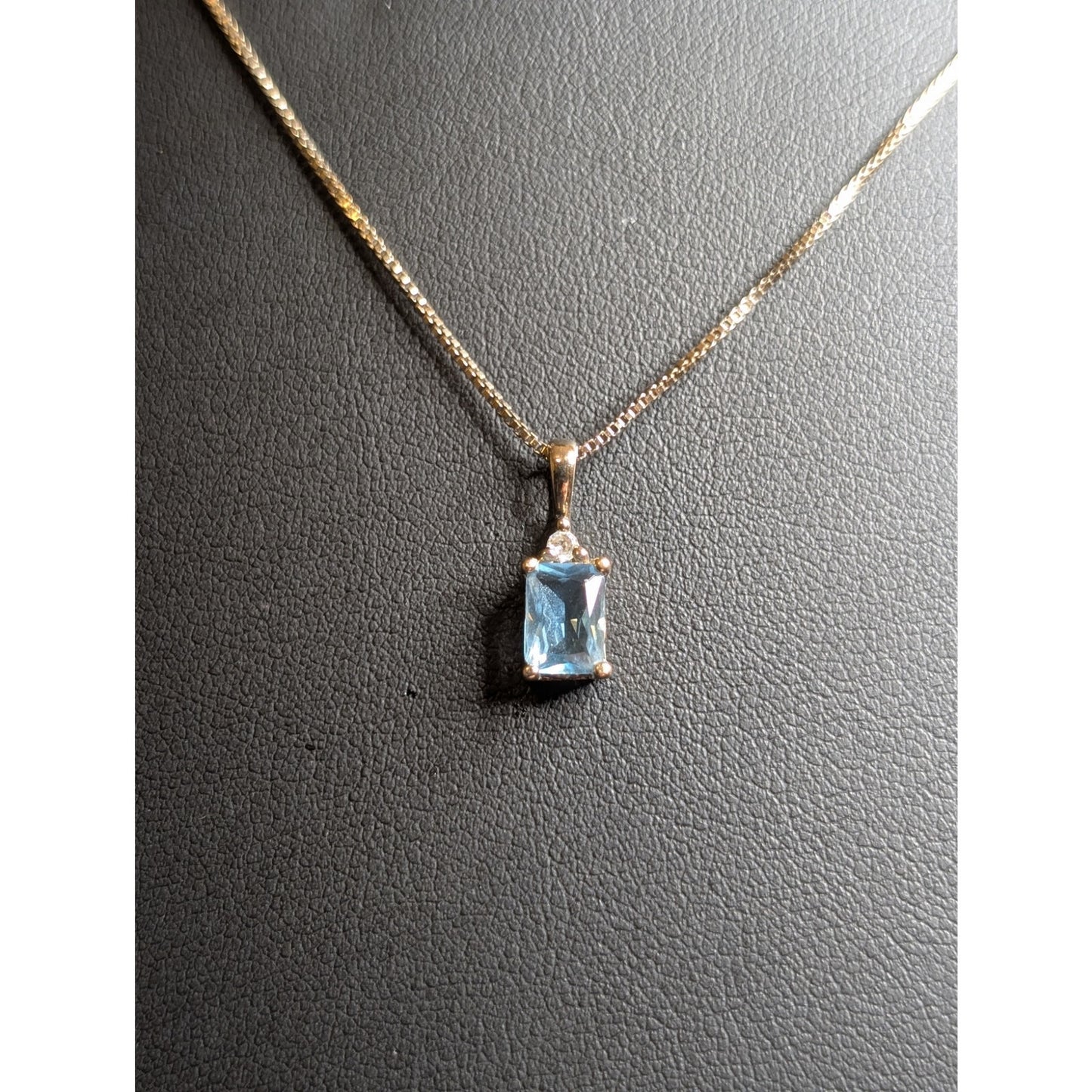 DL 925 Vermeil Sterling Blue Emerald Cut CZ & Round Clear CZ Pendant Necklace