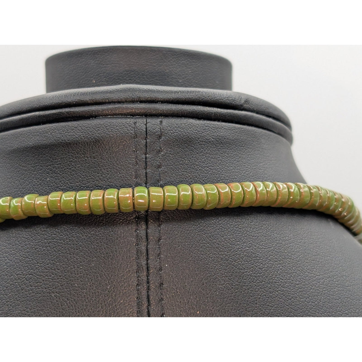 Vintage Olive Green Resin Graduated Rondelle Bead Carved Snake Head Necklace