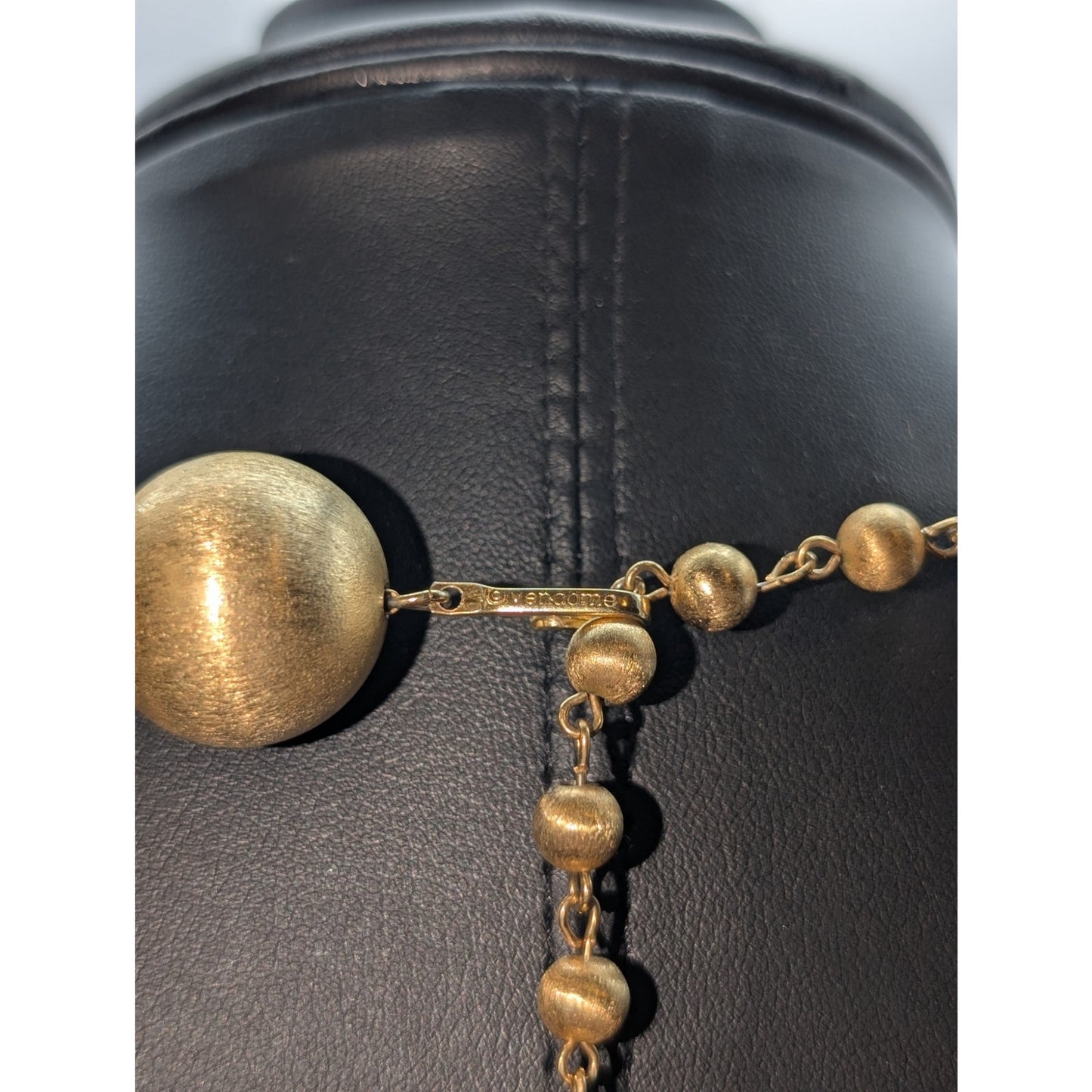 VENDOME Signed Vintage 1960s Chunky Satin Finished Gold Tone Beaded Necklace