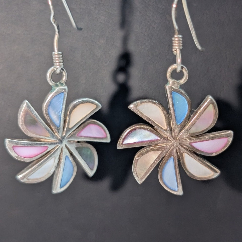 Vtg 925 Sterling Silver Mother of Pearl Inlay Pinwheel Design Dangle Earrings
