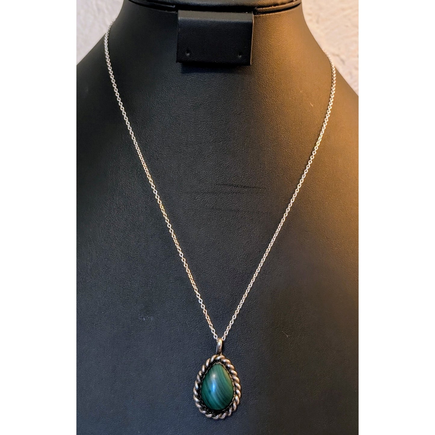 VTG Navajo Fannie Sanchez Signed P. FNE Sterling Malachite Pendant Necklace