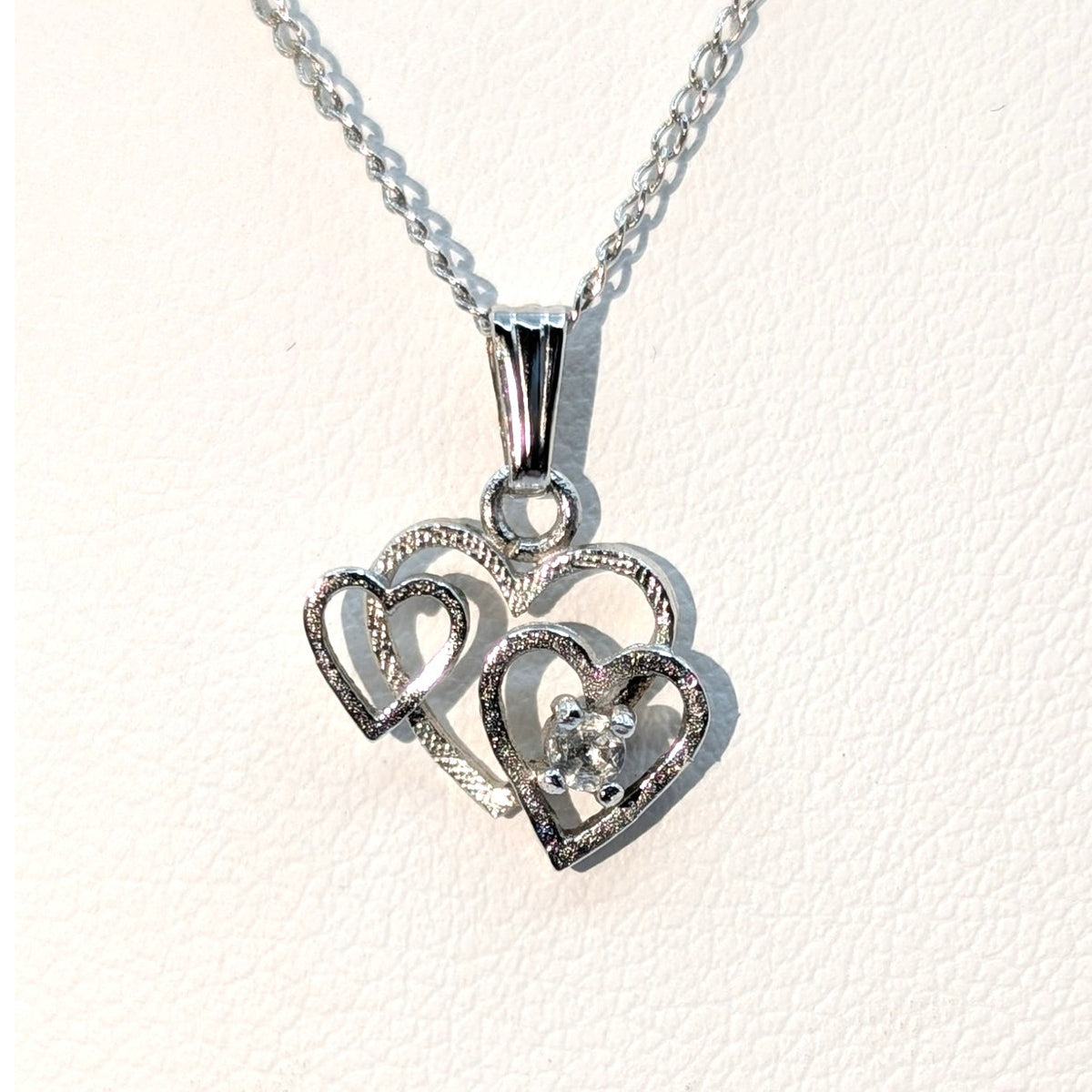 Vintage Dainty Sterling Silver Three Hearts Crystal Pendant Chain 20" Necklace