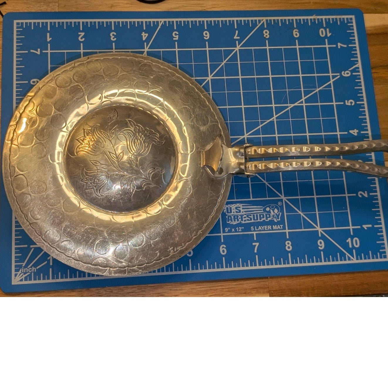 Vintage Hammered Aluminum Hand Forged Silent Butler Crumb Catcher Floral