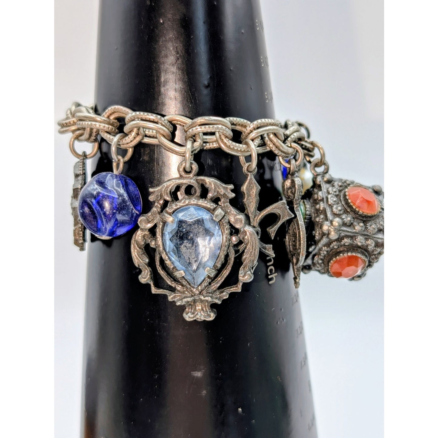 Vintage Silver Toned Fold Over Clasp Etruscan Heraldic Fob Chunky Charm Bracelet