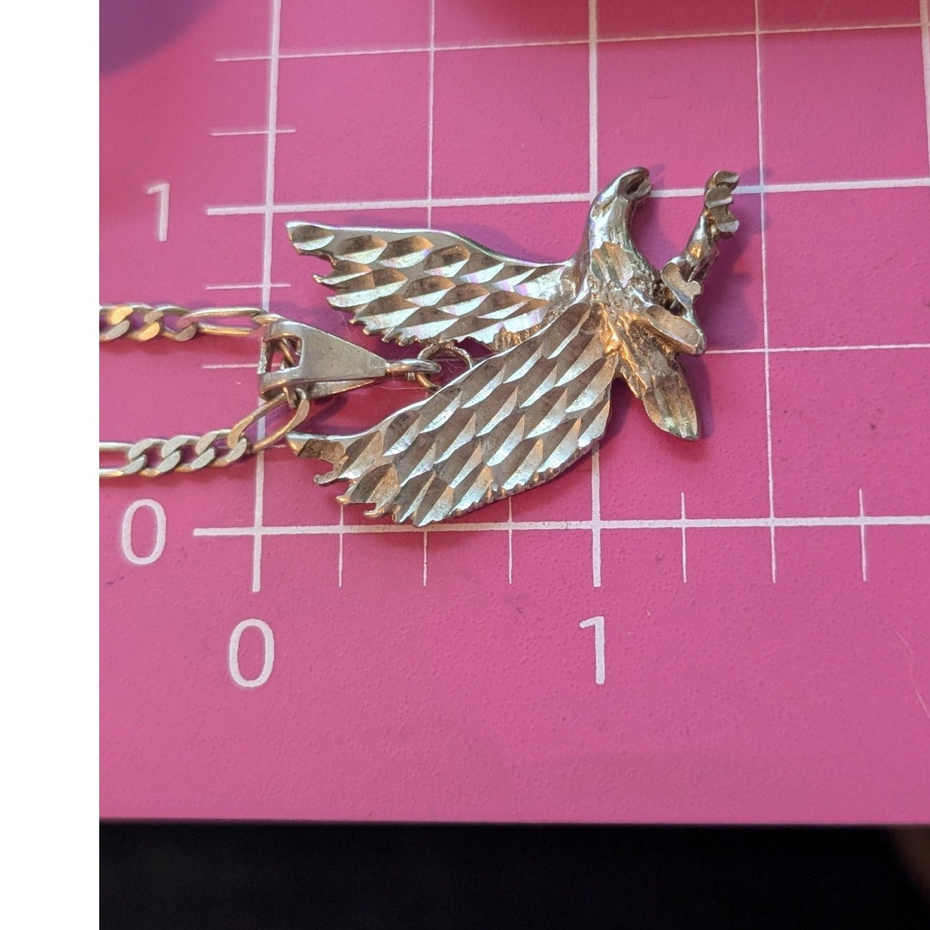 Vintage 925 Sterling Silver Diamond Cut Eagle Pendant 20" Figaro Chain Necklace