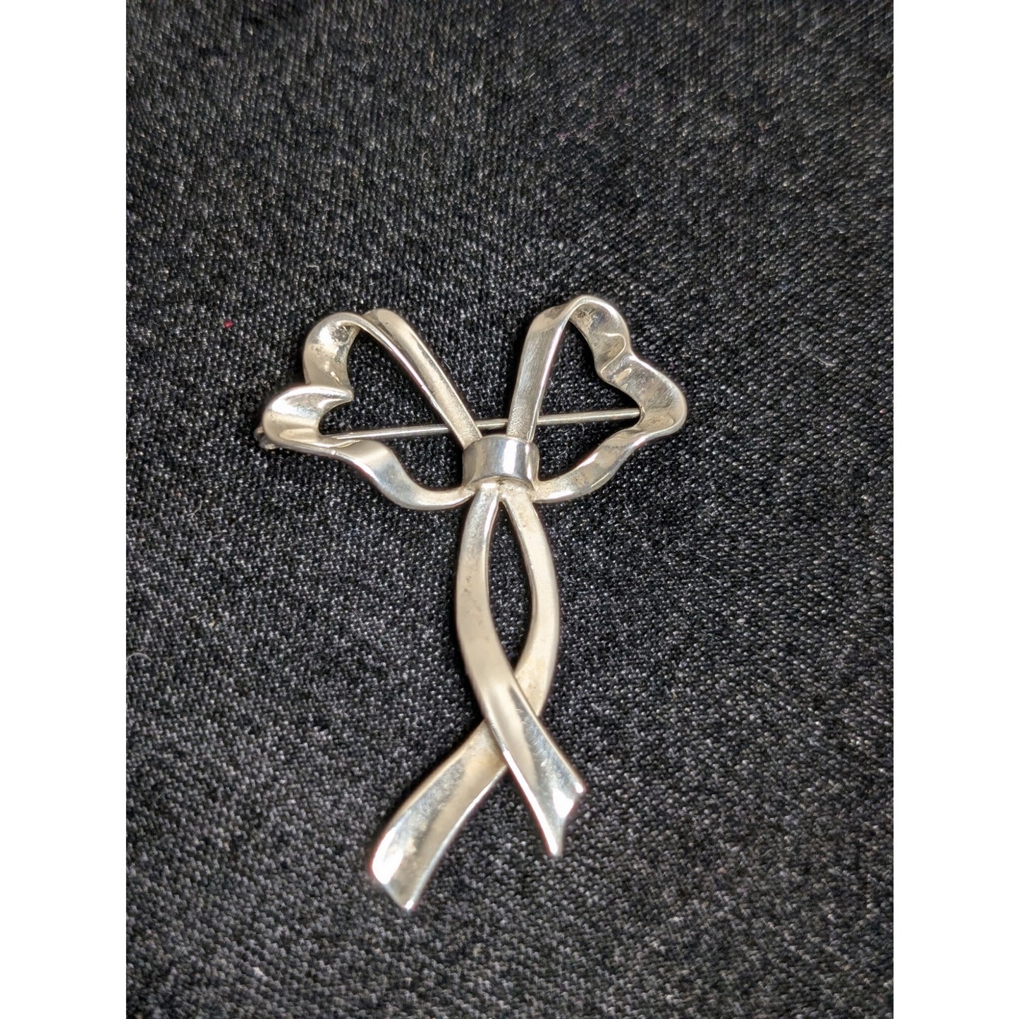 Vintage 925 Sterling Silver Ruffly Heart Ribbon Bow Brooch