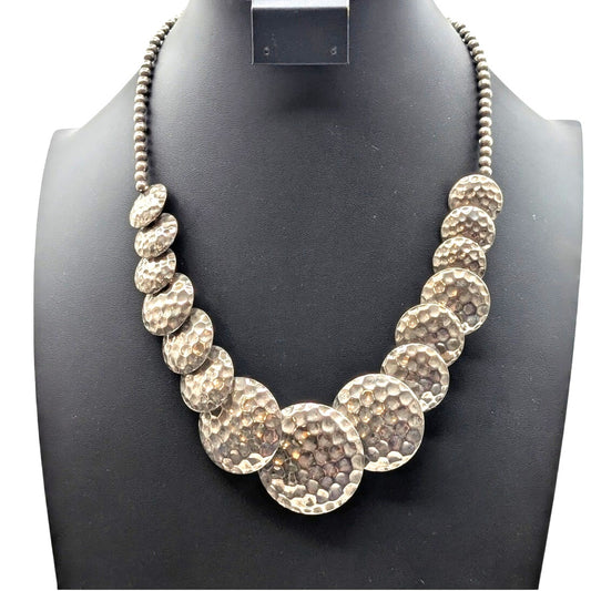 Vintage Hammered Silver Graduated Metal Disc Bead Barrel Clasp 22" Necklace