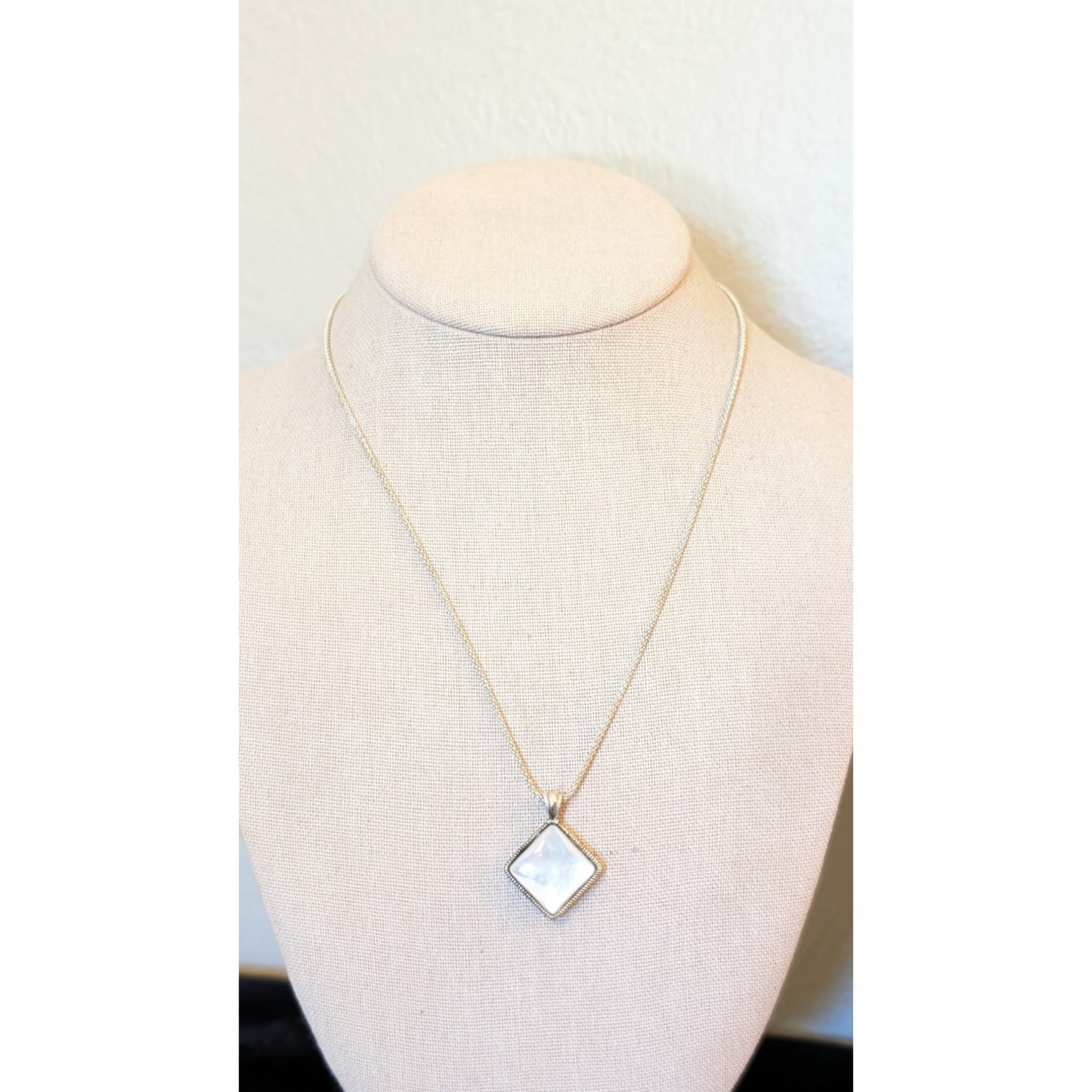 Sterling Silver Two-Sided Mother of Pearl Filigree Pendant Mesh Chain Necklace