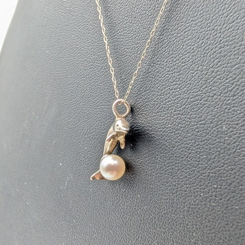 Vintage 925 Sterling Silver Dolphin Leaping Over Genuine Pearl Pendant Necklace