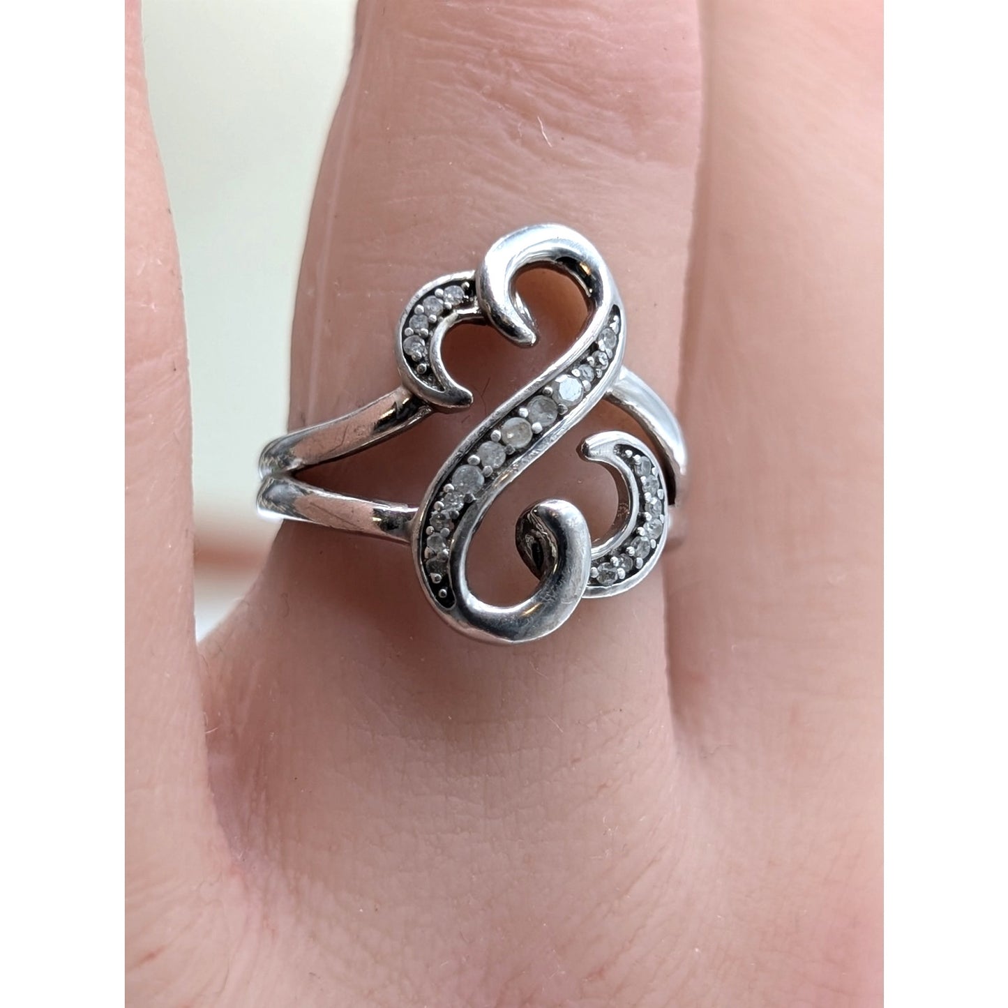Open Hearts By Jane Seymour 0.12 ctw Diamond Rhodium Over Sterling Ring Sz 6
