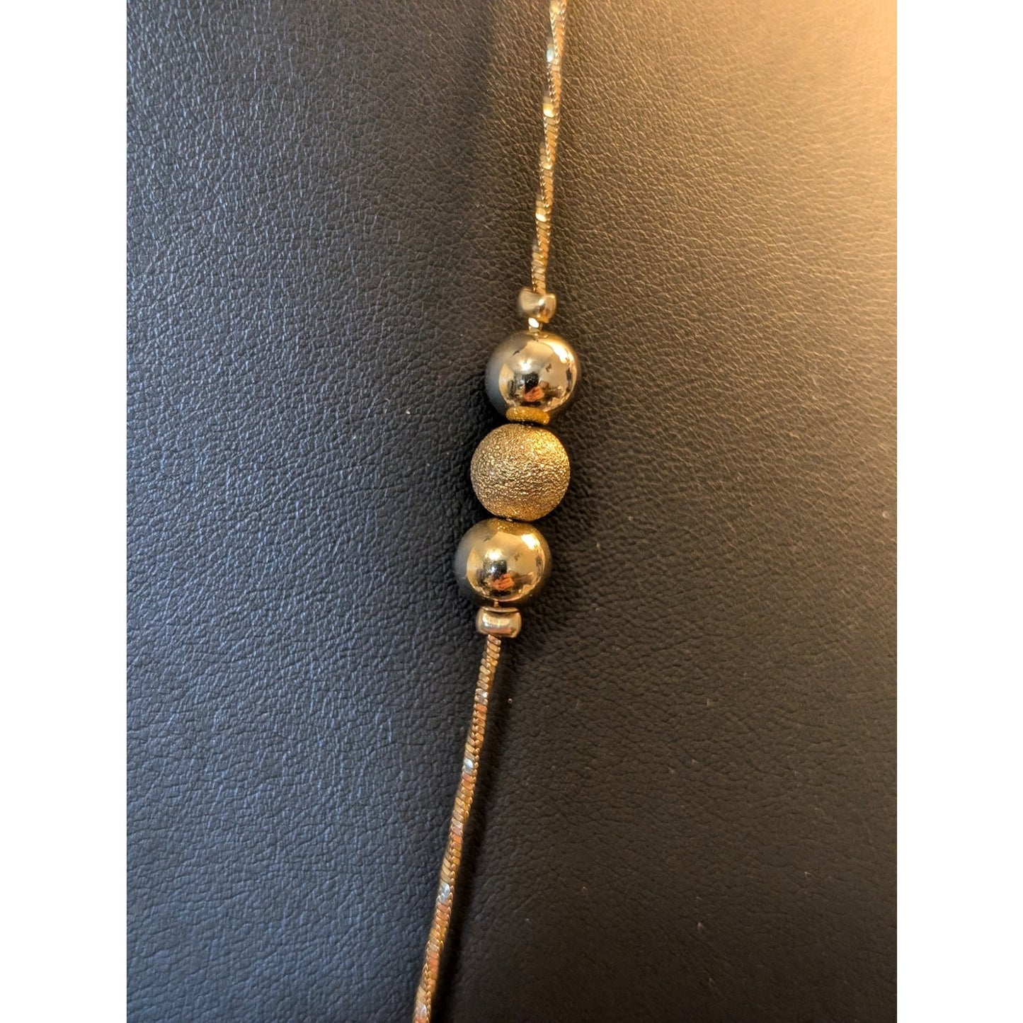 Vtg Etienne Aigner Textured & Polished 3 Bead Station Two Tone Chain Necklace