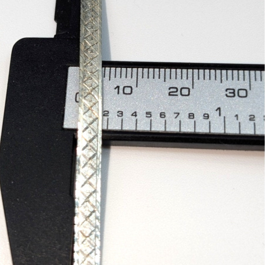 Vintage 30" Diamond Cut Herringbone Chain Necklace