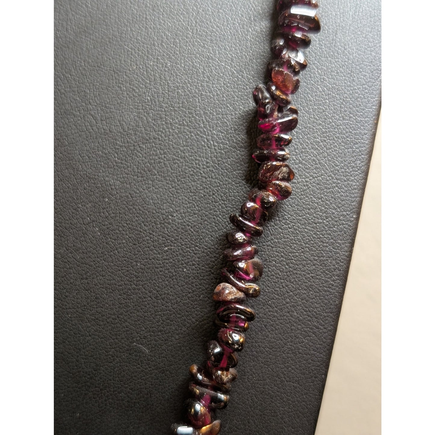 Single Strand Garnet/Amethyst Chip Bead 34" Necklace