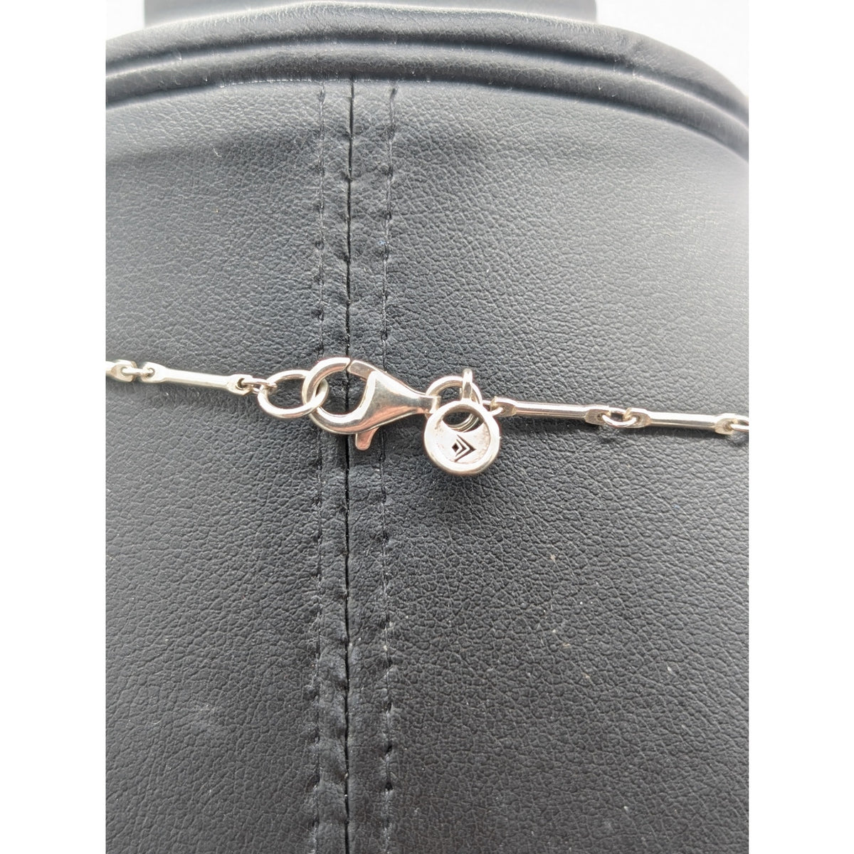 SILPADA Sterling Silver Half Moon Celestial Chic Pendant Long Bar Link Necklace