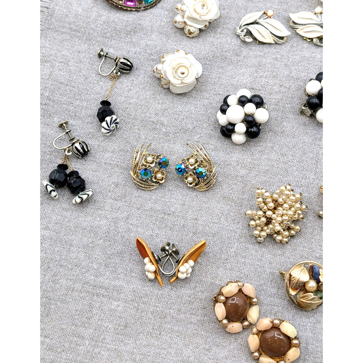 Lot of 27 Pair Vintage Clip On Screw Back Many 'Japan' Earrings