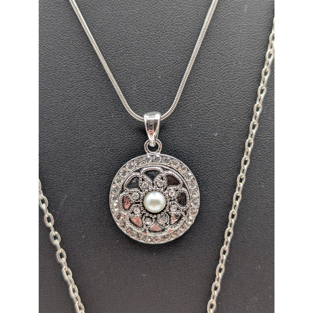 Lot of 10 Pieces of Gingersnaps Silver Tone Jewelry Necklaces Bracelets Earrings