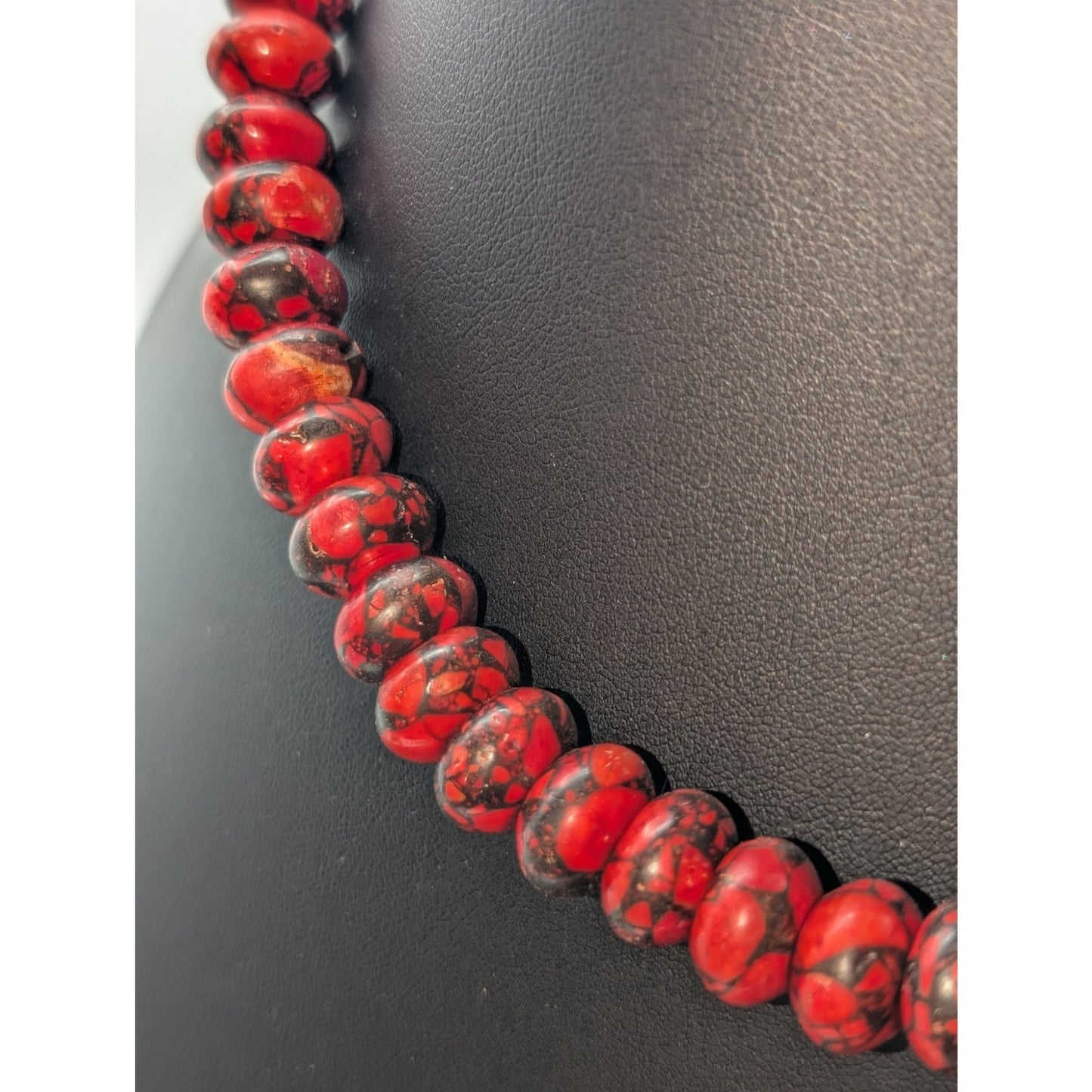 Red Spider Web Turquoise Bead Toggle Clasp 17.5" Necklace