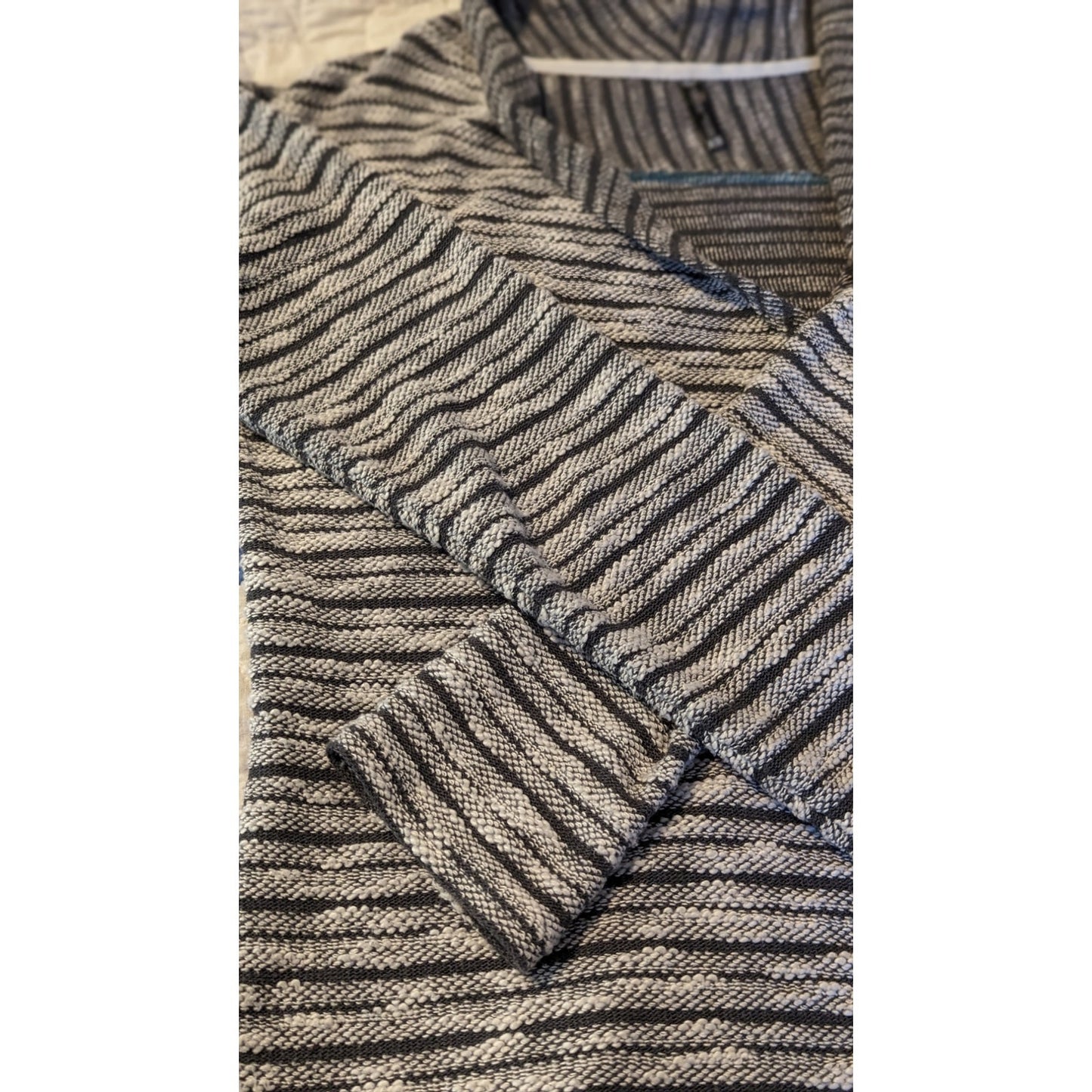 Kuhl Gray White Striped Open Shawl Wrap Cotton Blend Sweater Womens Sz XS